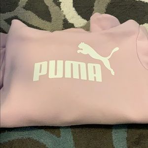 Pink puma sweatshirt